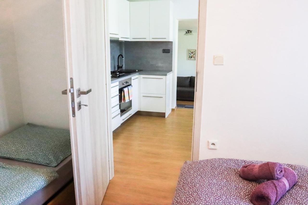 Pohodlny Apartman S Ptaci Zahradou Uherské Hradiště Kültér fotó